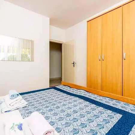 Four-bedroom In Ii *