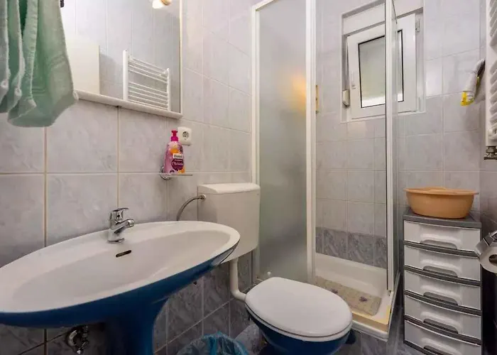 Appartement Four-bedroom In Ii Crikvenica