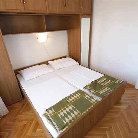 Apartment Four-bedroom In Ii Crikvenica