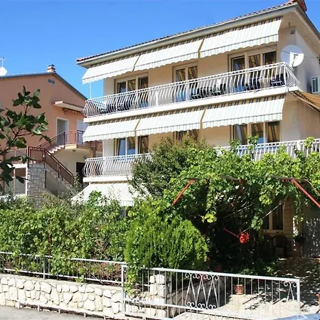 Four-bedroom In Ii Crikvenica