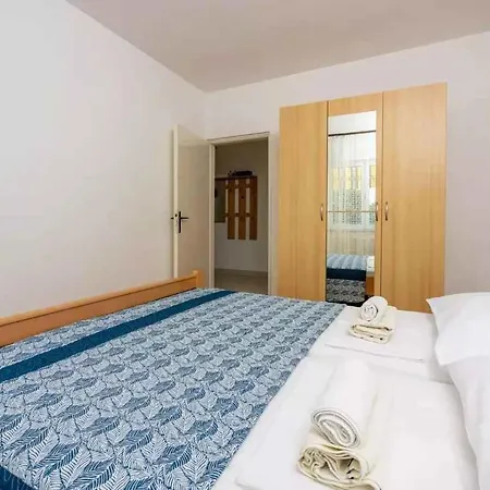 Four-bedroom In Ii *