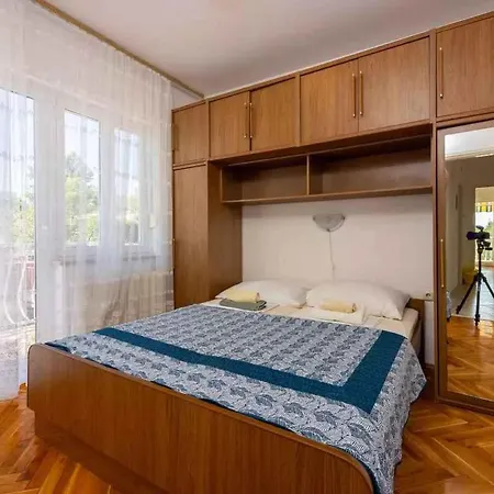 Four-bedroom In Ii Crikvenica