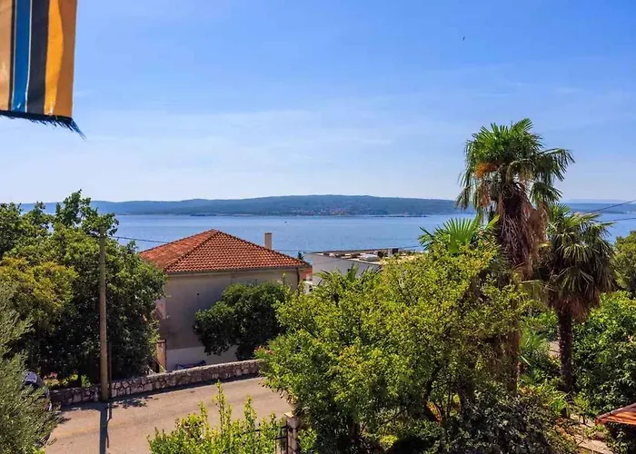 Four-bedroom In Ii *
