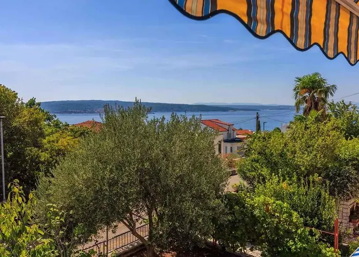 Four-bedroom In Ii Crikvenica