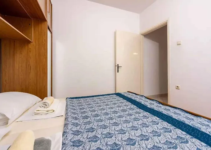 Four-bedroom In Ii * Crikvenica