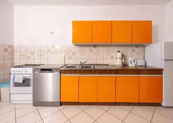 Four-bedroom In Ii Crikvenica