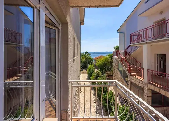 Four-bedroom In Ii Lägenhet Crikvenica